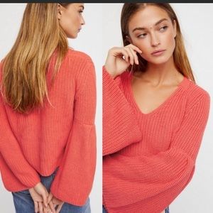 Free people NWT coral bell sleeve sweater